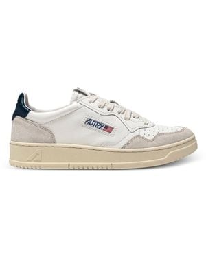 Autry "Medalist" Low Sneakers - White