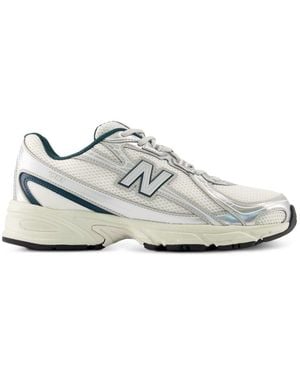 New Balance Trainers - White