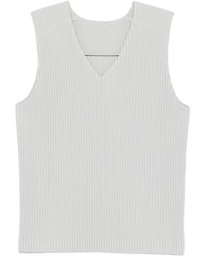 Homme Plissé Issey Miyake Pleated V-Necked Top - White