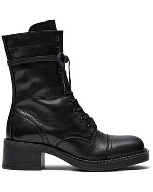 Pavement Beate Lace Up Leather Boot - Black