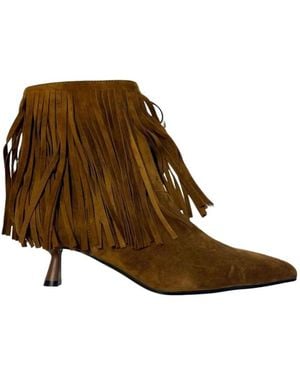 Bibi Lou Bootie Serra Heeled Tassell Boot - Brown