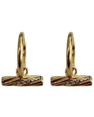 Rachel Jackson Twisted T Baf Huggie Hoop Earrings - Metallic