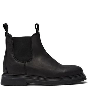 Pavement Paesmara Chelsea Boot - Black