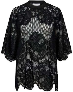 Haute L'Amitié Curvey Lace Hem Tee - Black
