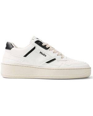 Moea Gen 1 Trainers - White
