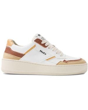 Moea Gen 1 Trainers - White
