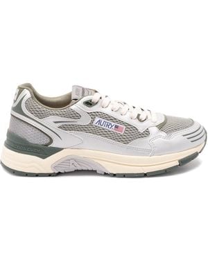 Autry Hyperway Low Trainers - White