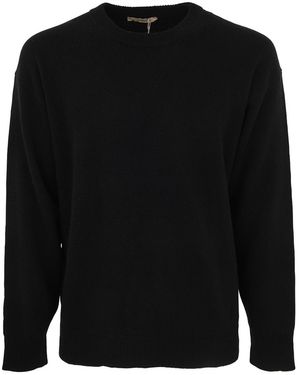 Nuur Crew Neck Jumper - Black