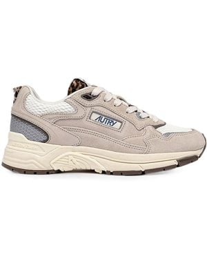 Autry Sneakers - White