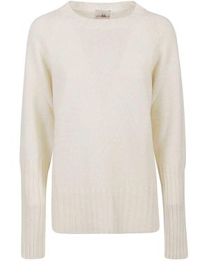 ELEVEN88 V-Neck Jumper - White