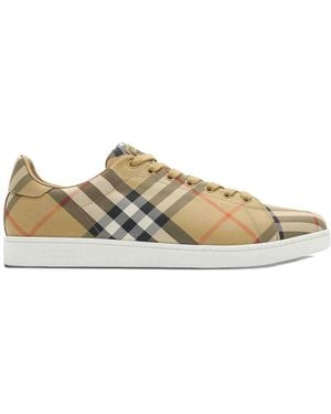 Burberry Trainers - Black