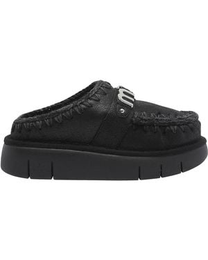 Mou Letter Logo Bounce Clog - Black