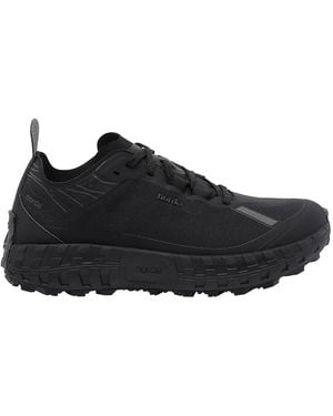 Norda 001A Trainers - Black