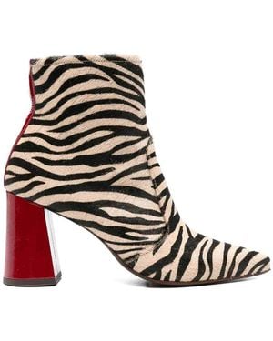 Chie Mihara Pinkie Zebra - White