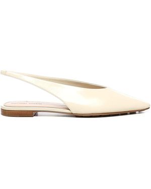 Bottega Veneta Sofia Slingback Ballet Court Shoes - Natural