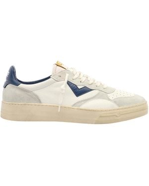 4b12 Sneakers - White