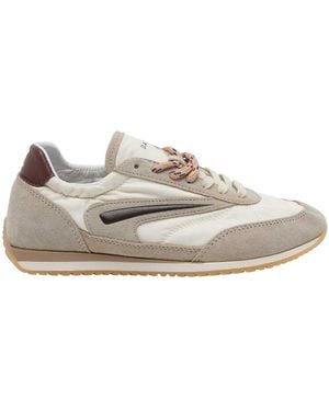 Date Athleta Sneakers - White