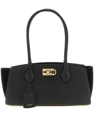 Ferragamo (M) Shoulder Bag - Black