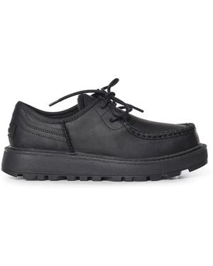 UGG Loften Leather Chukka Boots - Black