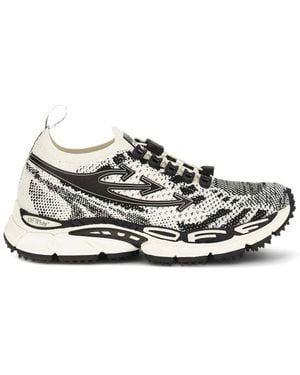 Off-White c/o Virgil Abloh Be Right Back Knitted Logo Trainers - White