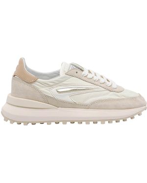 Date Athleta Sneakers - White