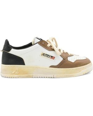 Autry Sup Vint Low - White