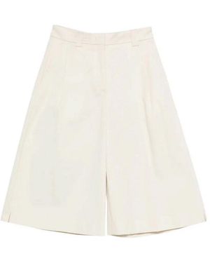 Thelatest 'Dakota' Bermuda - White