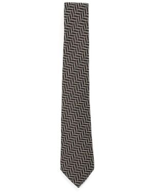 Giorgio Armani Chevron-Pattern Silk Tie - White