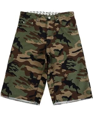 HELLSTAR Camouflage-Print Raw-Edge Shorts - Green