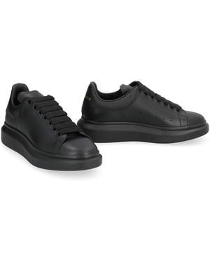 McQueen Sports Shoes With Logo - Black