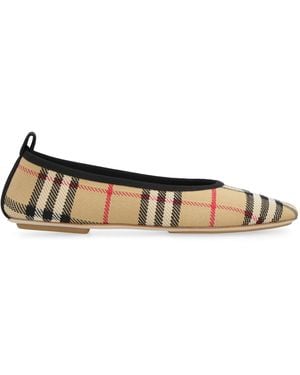 Burberry ballerina flats sale 2025