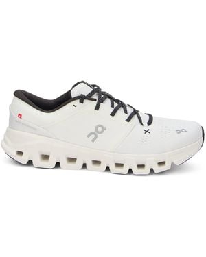 On Shoes Modern Lace-Up Trainer With Ctrasting Details - White