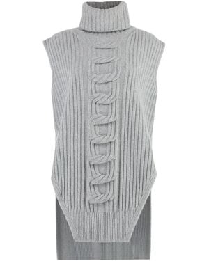 Stella McCartney Cosy Cable Knit Vest For The Stylish - Grey