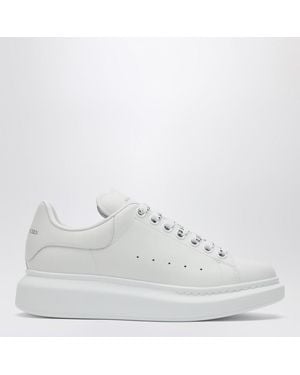 McQueen Oversize-Sneaker Weiß