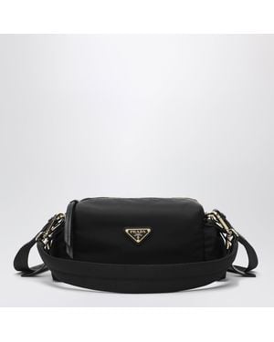 Prada Schwarze Schultertasche Aus Re-Nylon