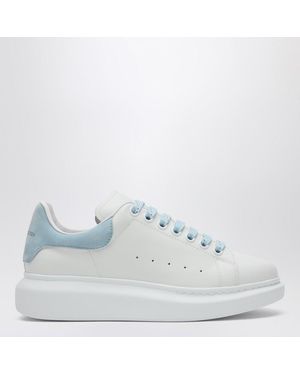 McQueen Oversize-Sneaker Weiß/Puderblau