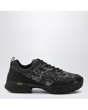 ROA Neal Camo Trainers - Black
