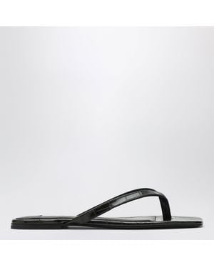 TOTEME Crocodile-Effect Leather Flip-Flops - Black