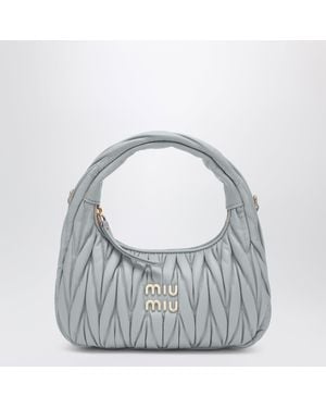 Miu Miu Kleine Miu Wander Tasche Aus Matelassé-Leder - Grau