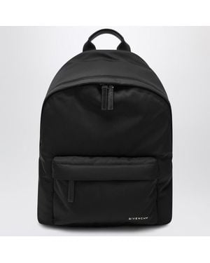 Givenchy Sac À Dos Essential U En Nylon - Noir