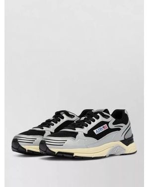 Autry Hyperway Low Sneakers Contrast Stitching Mesh Panels - Black