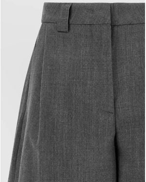 Thelatest High-Rise Wide-Leg Bermuda Shorts - Grey