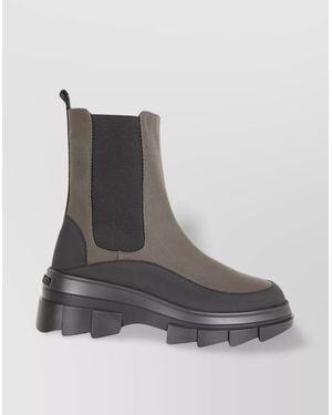 Stuart Weitzman Leather Chelsea Boots - Grey