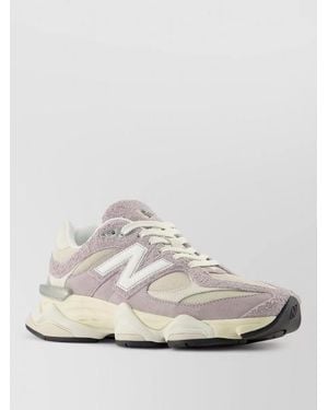 New Balance Panelled Suede Low-Top Trainers - White