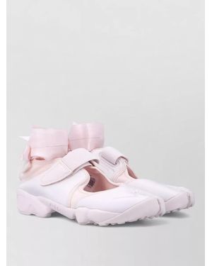 Nike Air Rift Split Toe Sandals - Pink