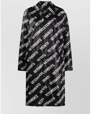 Vetements Long Length Monogram Raincoat - Black