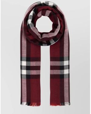 Burberry Checked Wool Blend Scarf With Fringed Edges - Red