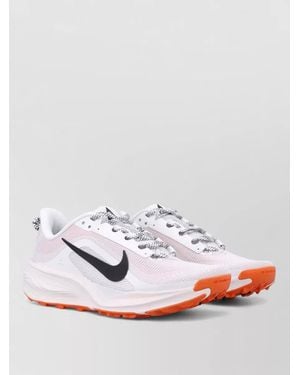 Nike Low-Top Trainers - White