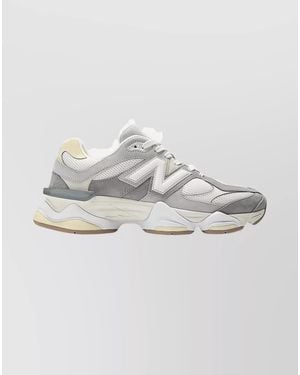 New Balance Lifestyle Sneakers With Chunky Sole And Mesh - Metallic