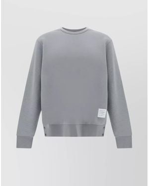 パーカー・フーディ Thom Browne Crew-Neck White Sweatshirt With Raised Seams Thom Browne Crew-Neck Sweatshirt With Raised Seams in White